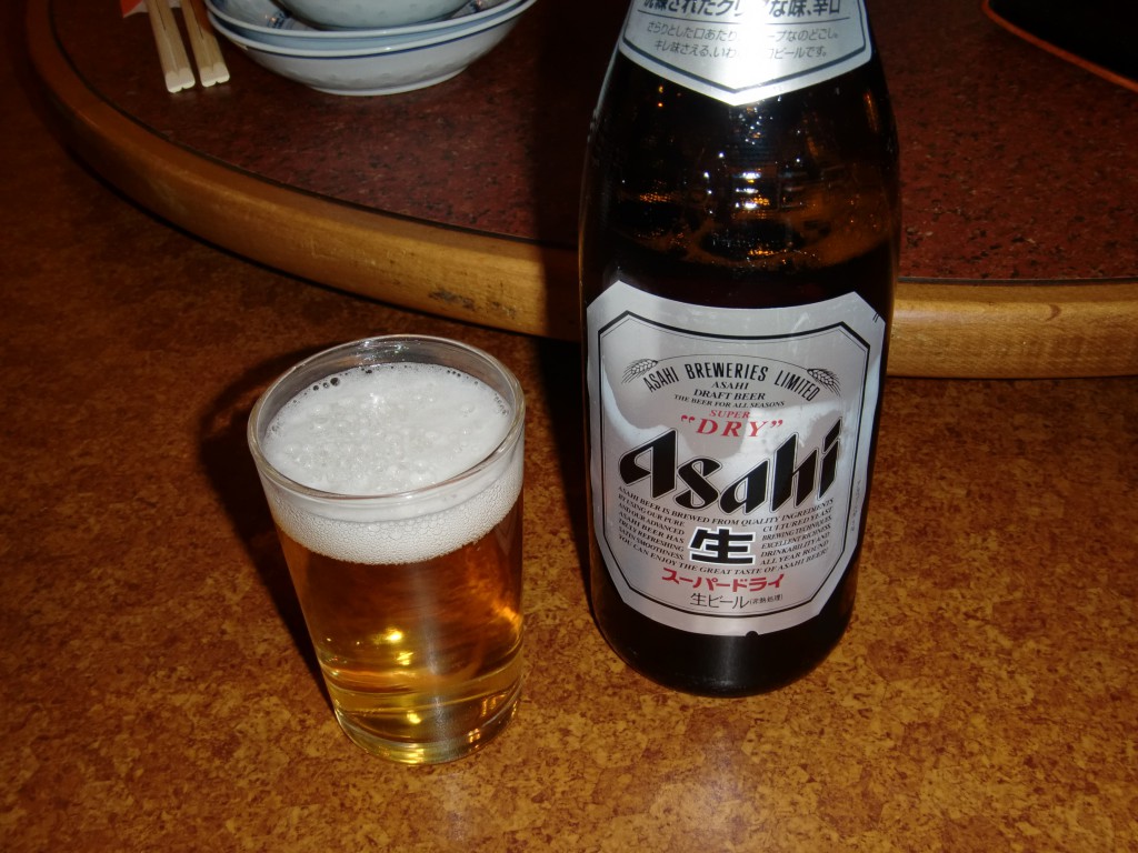 定休日やし運転手もおるから一本だけｗ　昼から飲むビールはことのほかウマいですな！